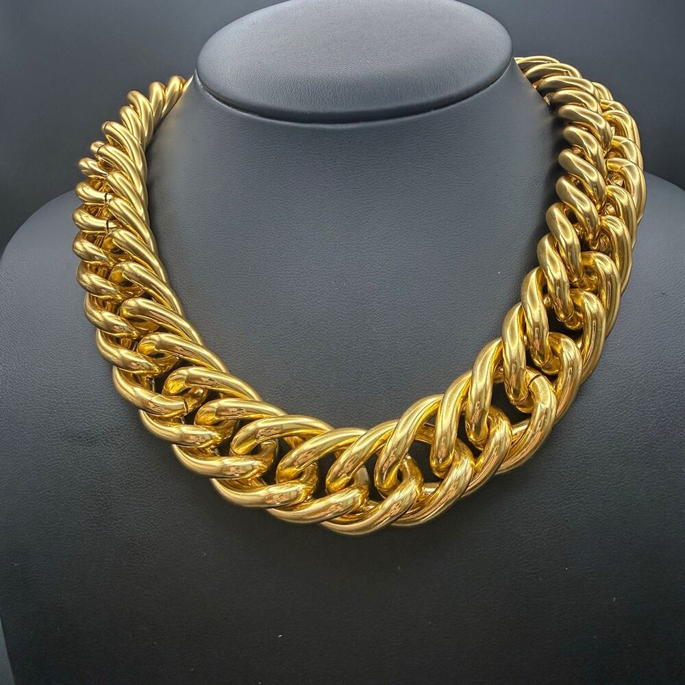 Chunky Heavy Gold Tone Curb Link Necklace 18 Inch Toggle Statement Choker 4oz